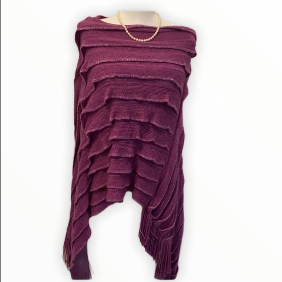 Ruffled Purple poncho Sweater size M - Picture 2 of 9